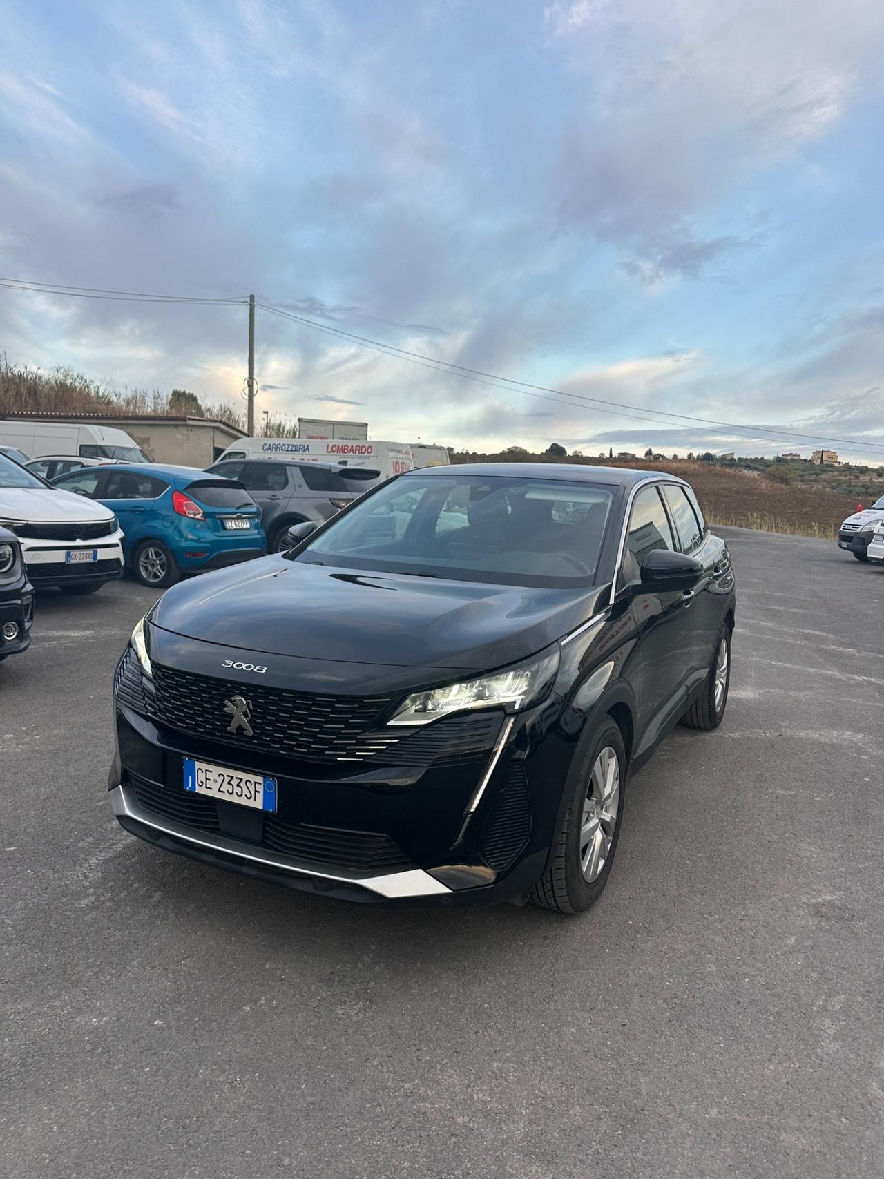 Peugeot 3008 BlueHDi 130 S&S Business