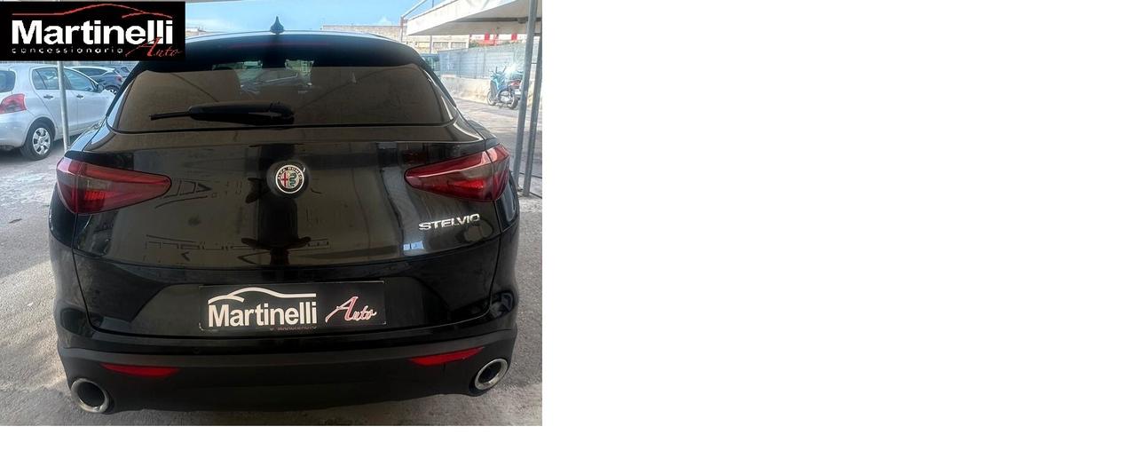 Alfa Romeo Stelvio 2.2 Turbodiesel 180 CV AT8 RWD Executive