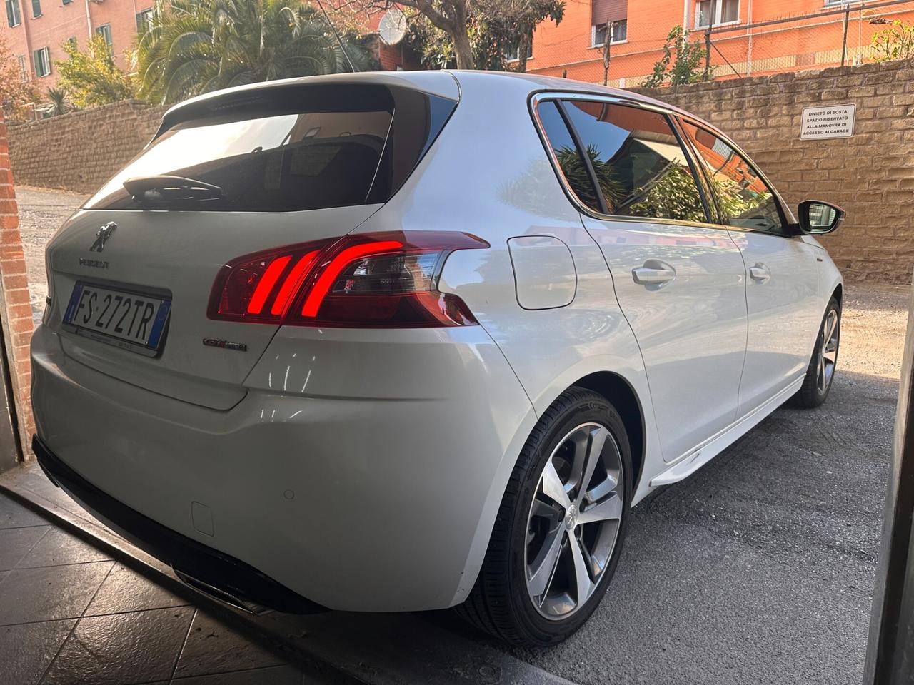 Peugeot 308 PureTech Turbo 130 S&S EAT8 GT Line