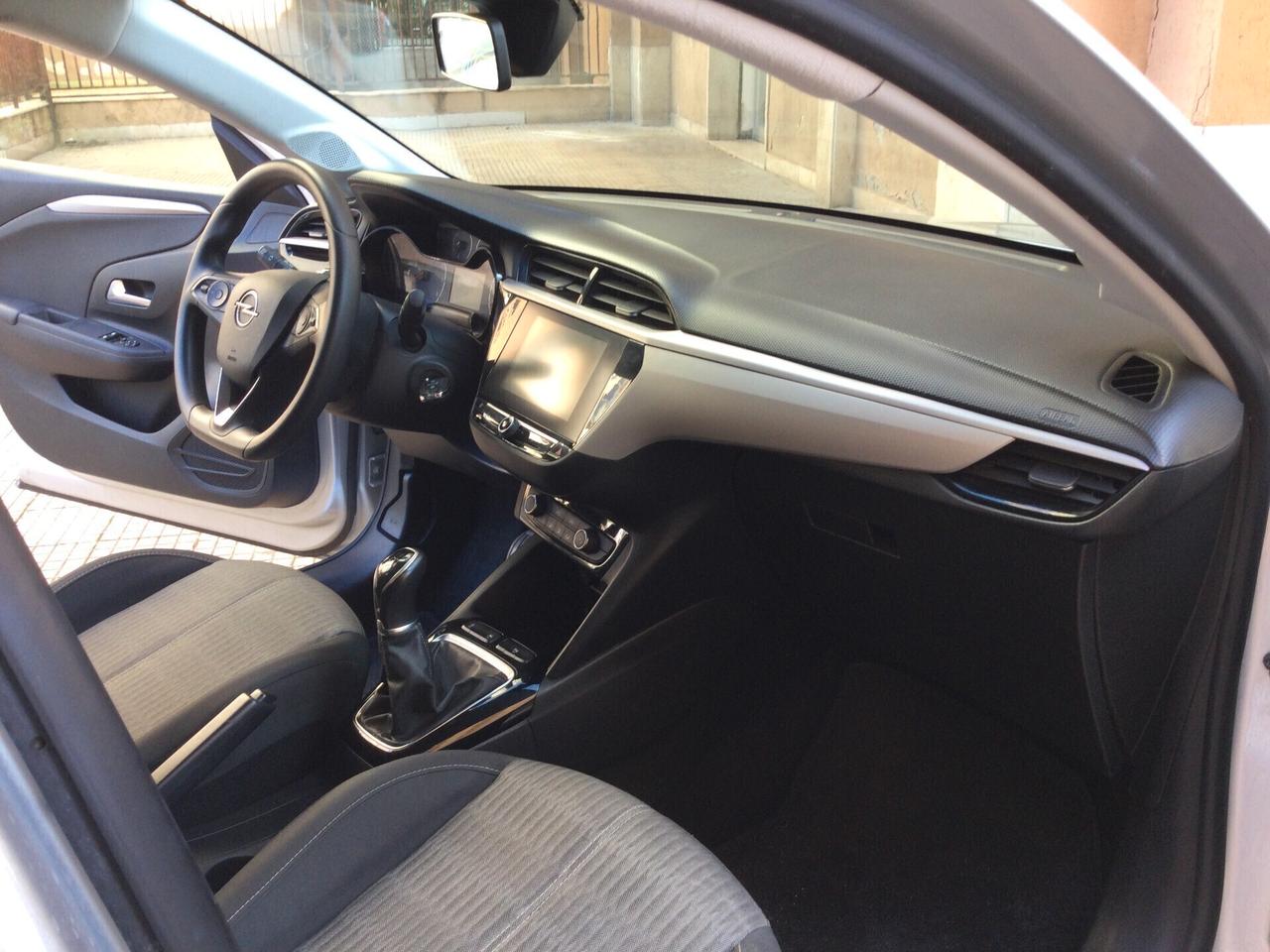 Opel Corsa 1.2 Blitz Edition
