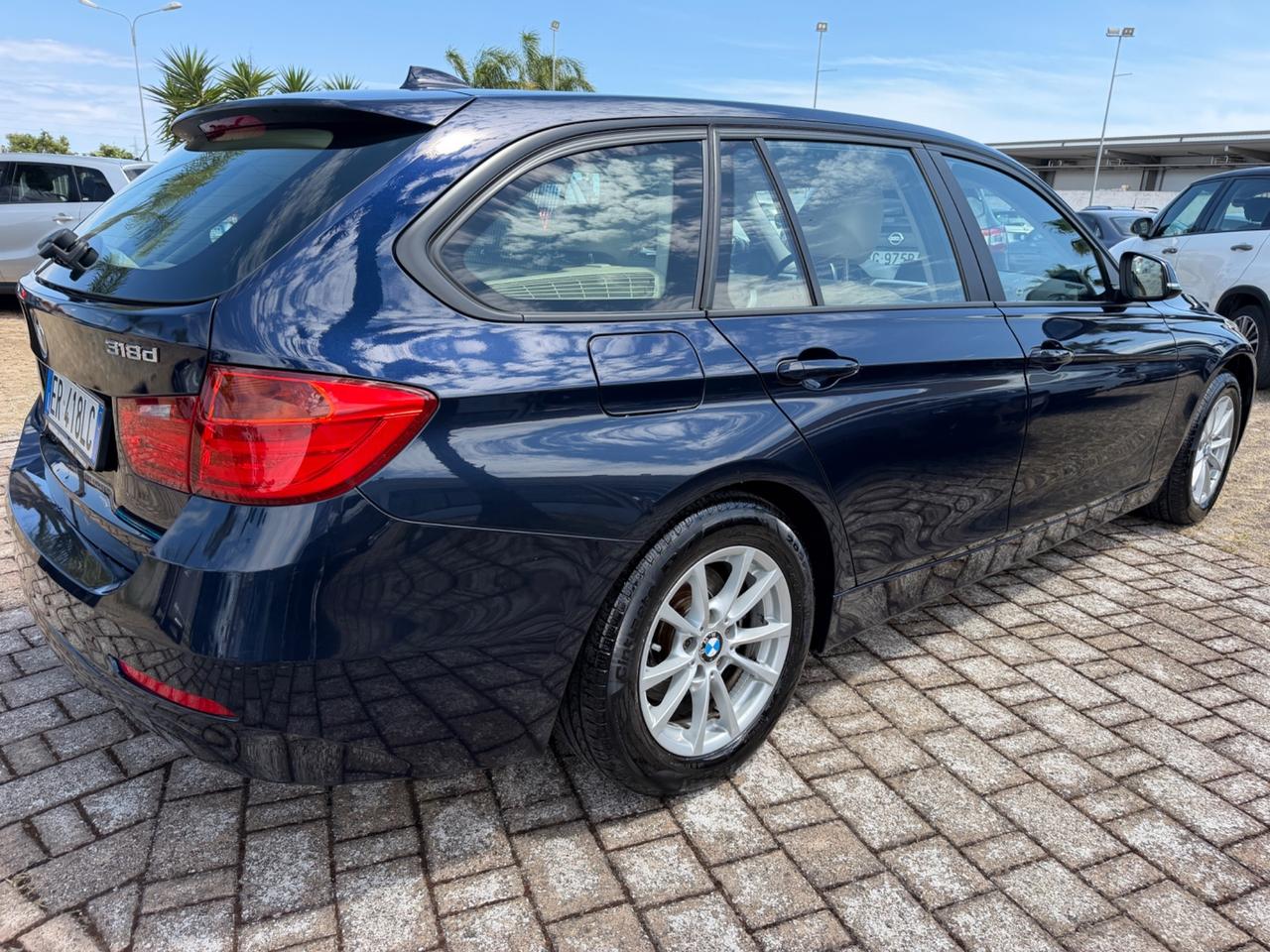 Bmw 318 318d Touring Luxury