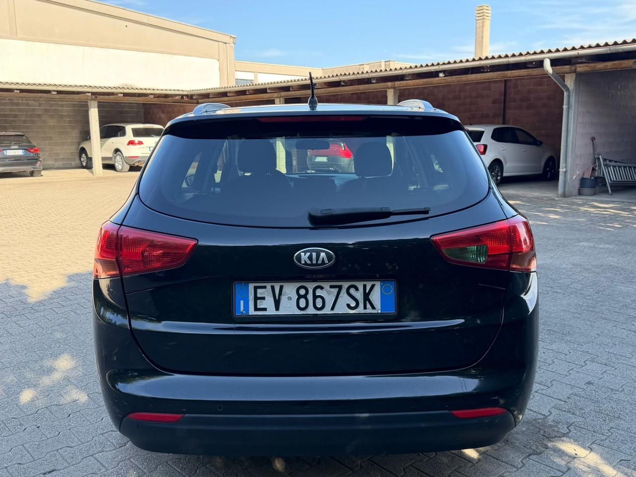 Kia Ceed cee'd 1.4 CRDi 5 porte Cool