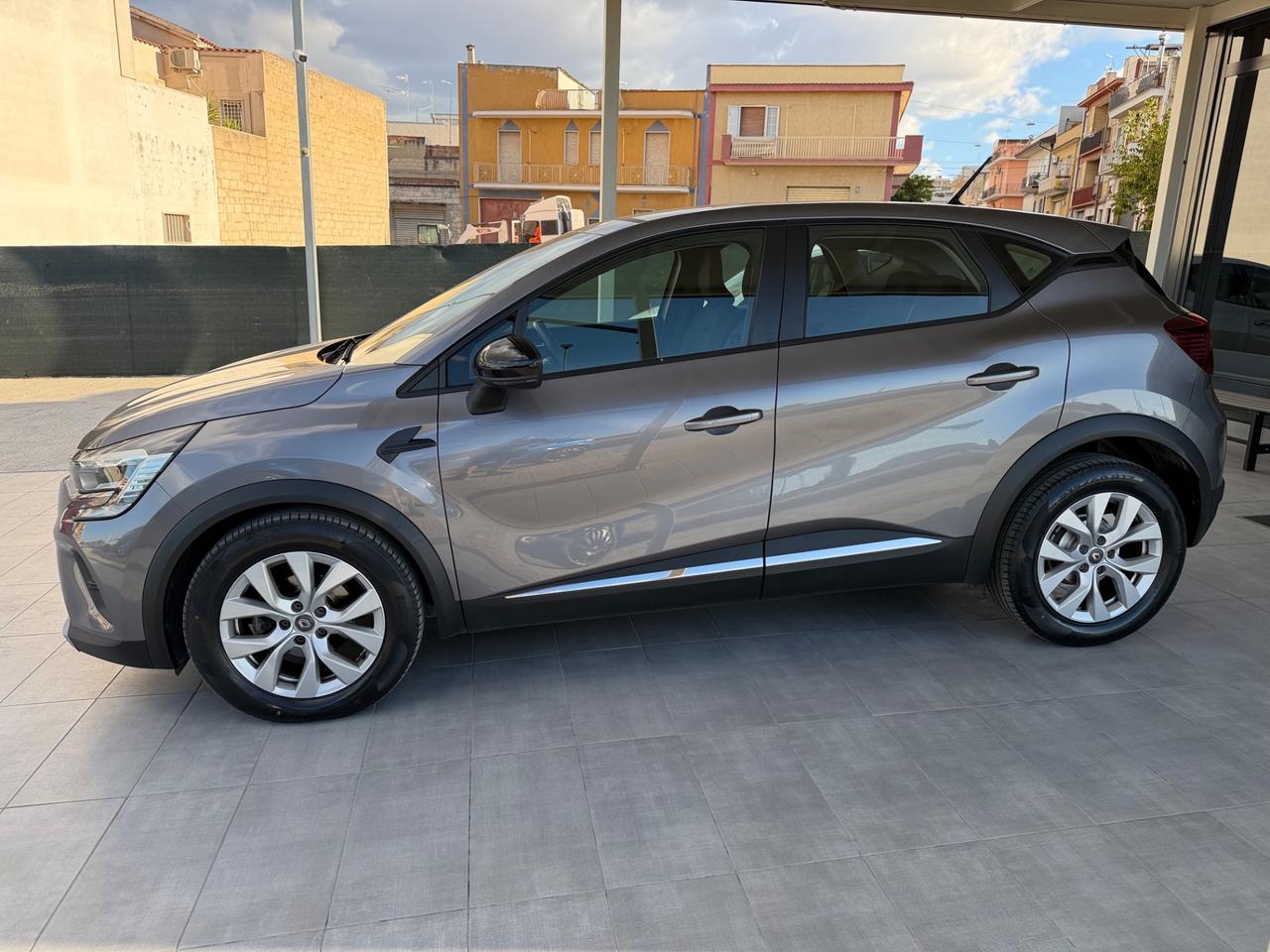 Renault Captur Blue dCi 115 CV EDC Initiale Paris