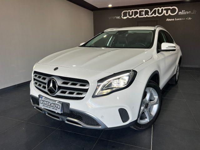 MERCEDES-BENZ GLA 200 d Automatic Sport