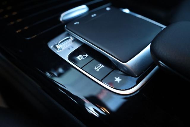 MERCEDES-BENZ A 180 d Automatic