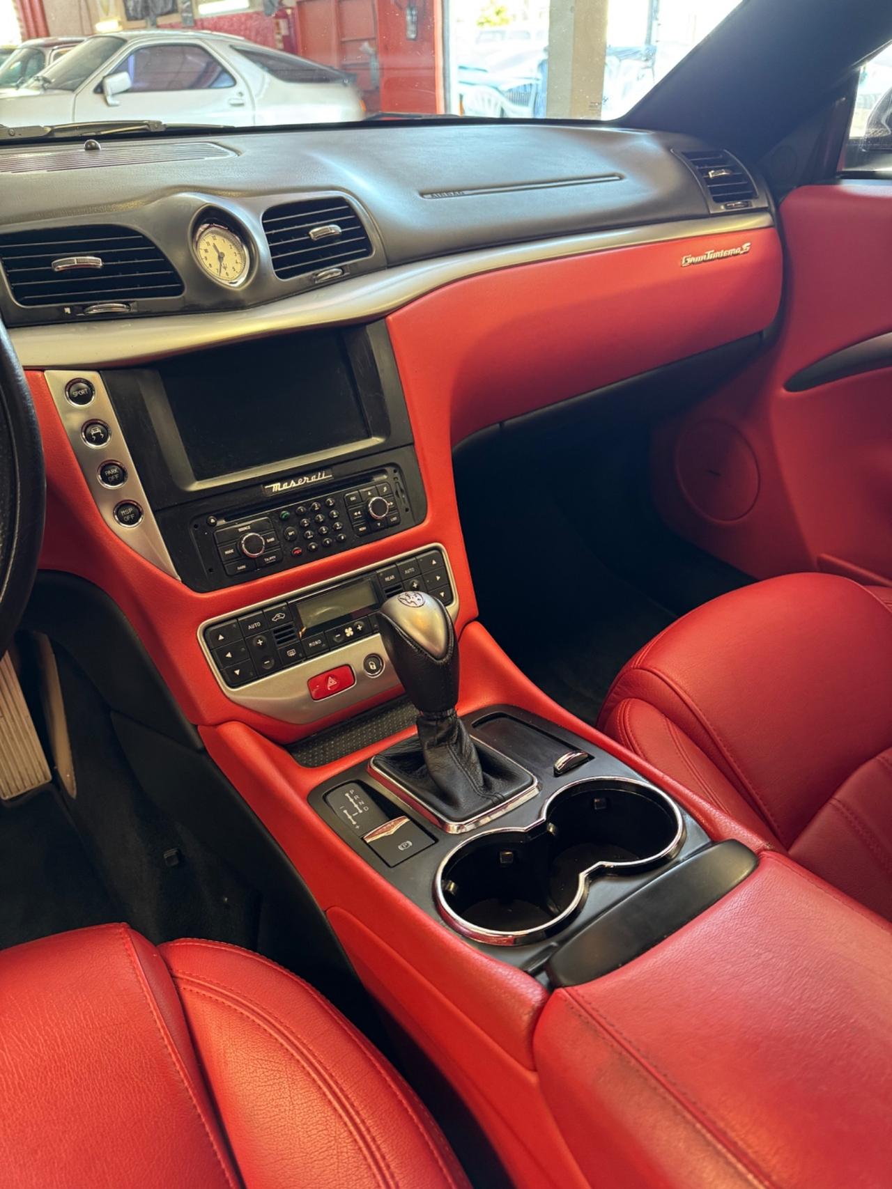 Maserati GranTurismo 4.7S PERMUTE