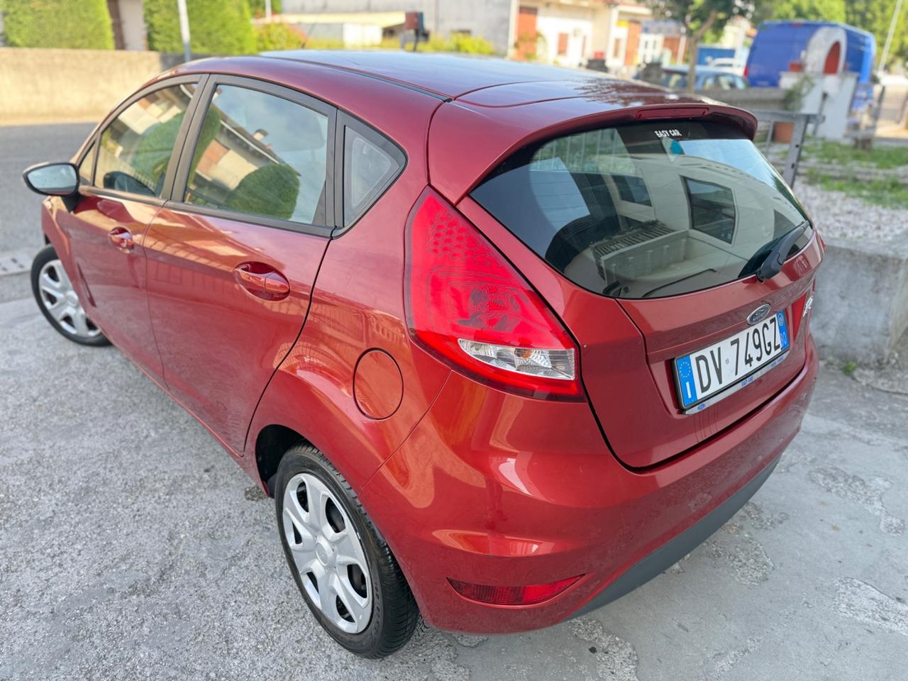 Ford Fiesta 1.2 BENZINA 5P. POCHI KM SOLO 88 MILA