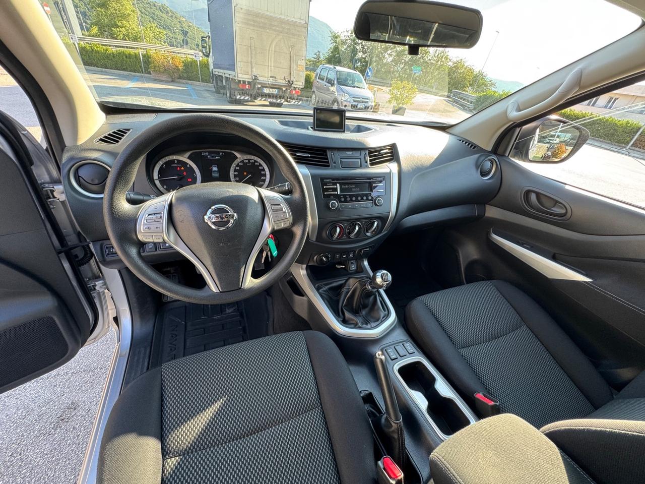 Nissan Navara 2.3 dCi 4WD King Cab, Pedana Scorrevole, hardtop