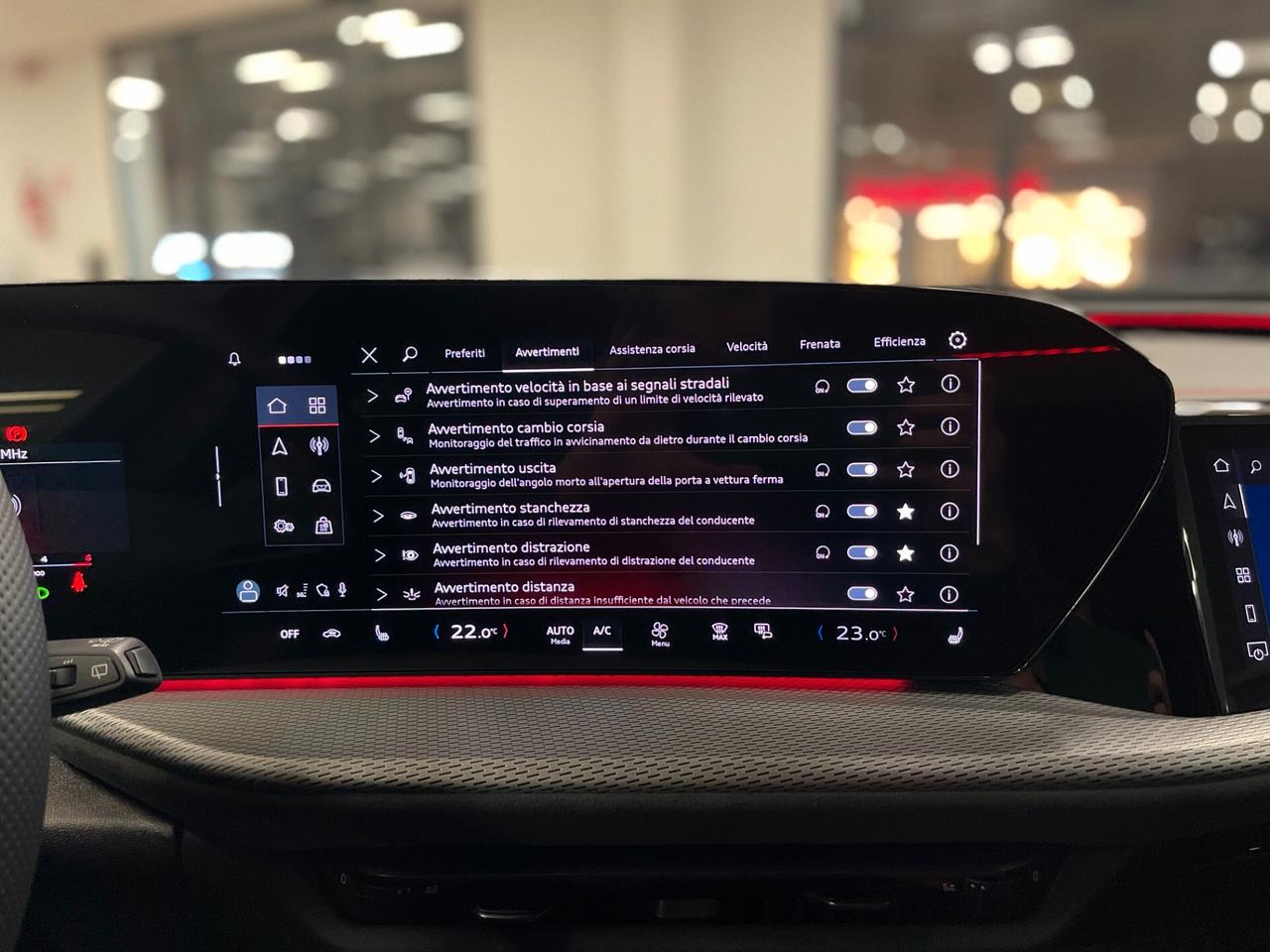 Nuova Audi Q5 SPB 2.0 TDi 204cv S-Line tech pro