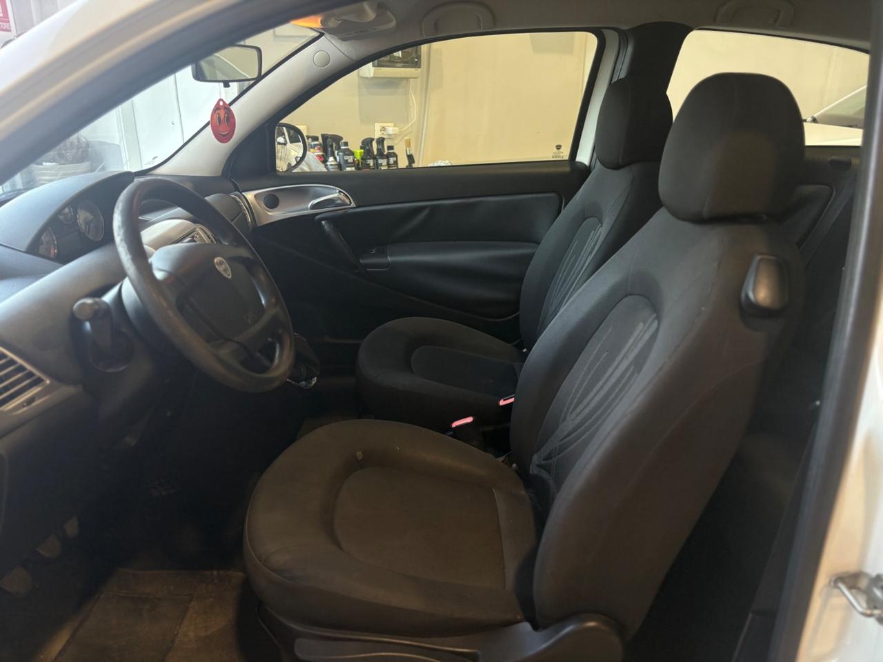Lancia Ypsilon 1.2 69 CV Diva