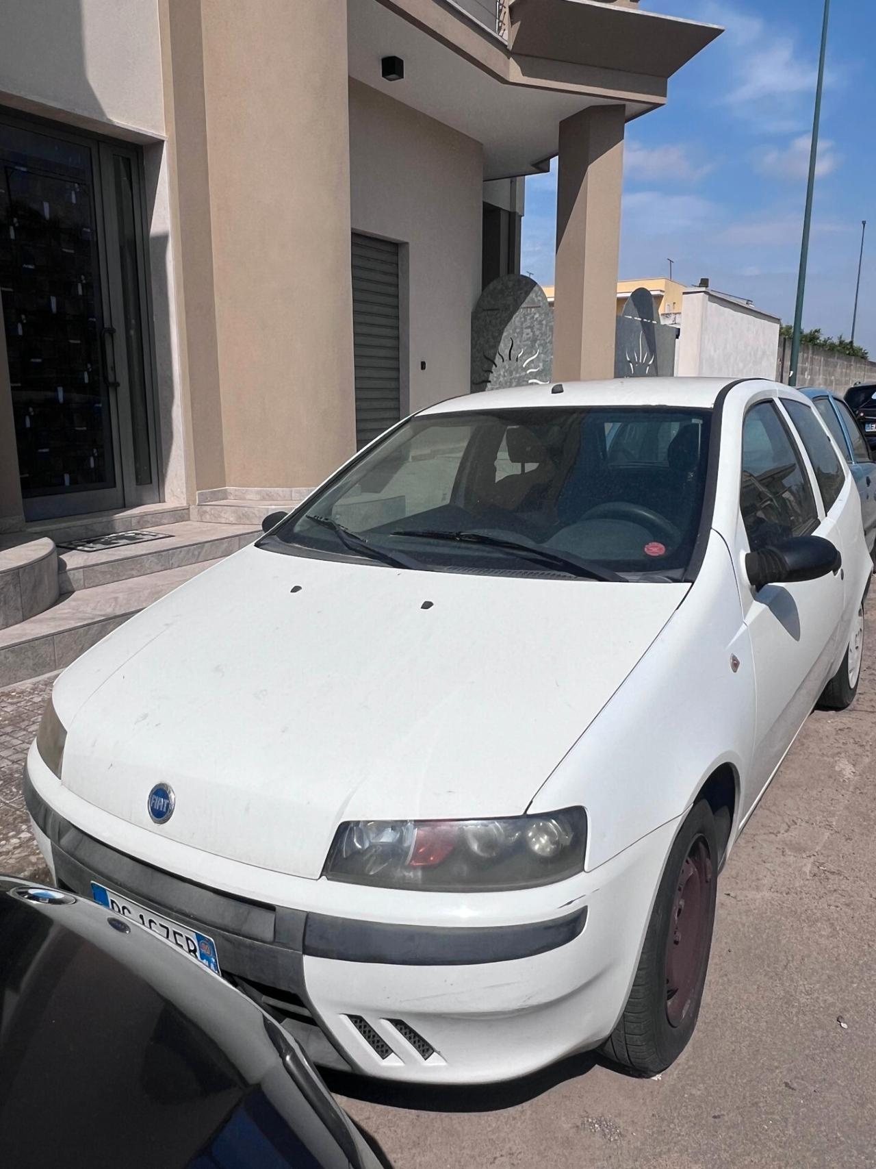 Fiat Punto 1.2i cat 3 porte