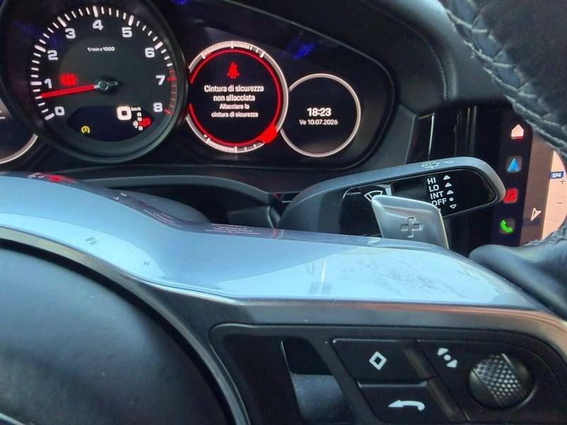 Porsche Cayenne 3.0 V6 Platinum Edition
