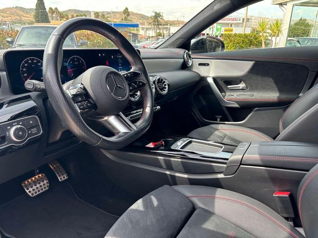 Mercedes-benz CLA 200 d Automatic Premium 2024 / KM 50.000 Tua a solo 349 Euro al mese