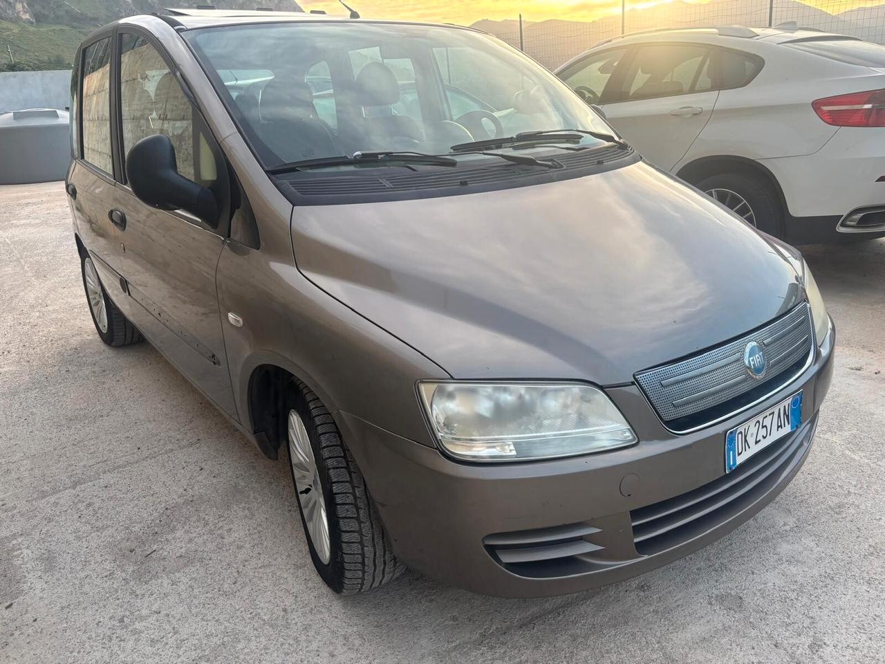 Fiat Multipla 1.9 MJT Emotion