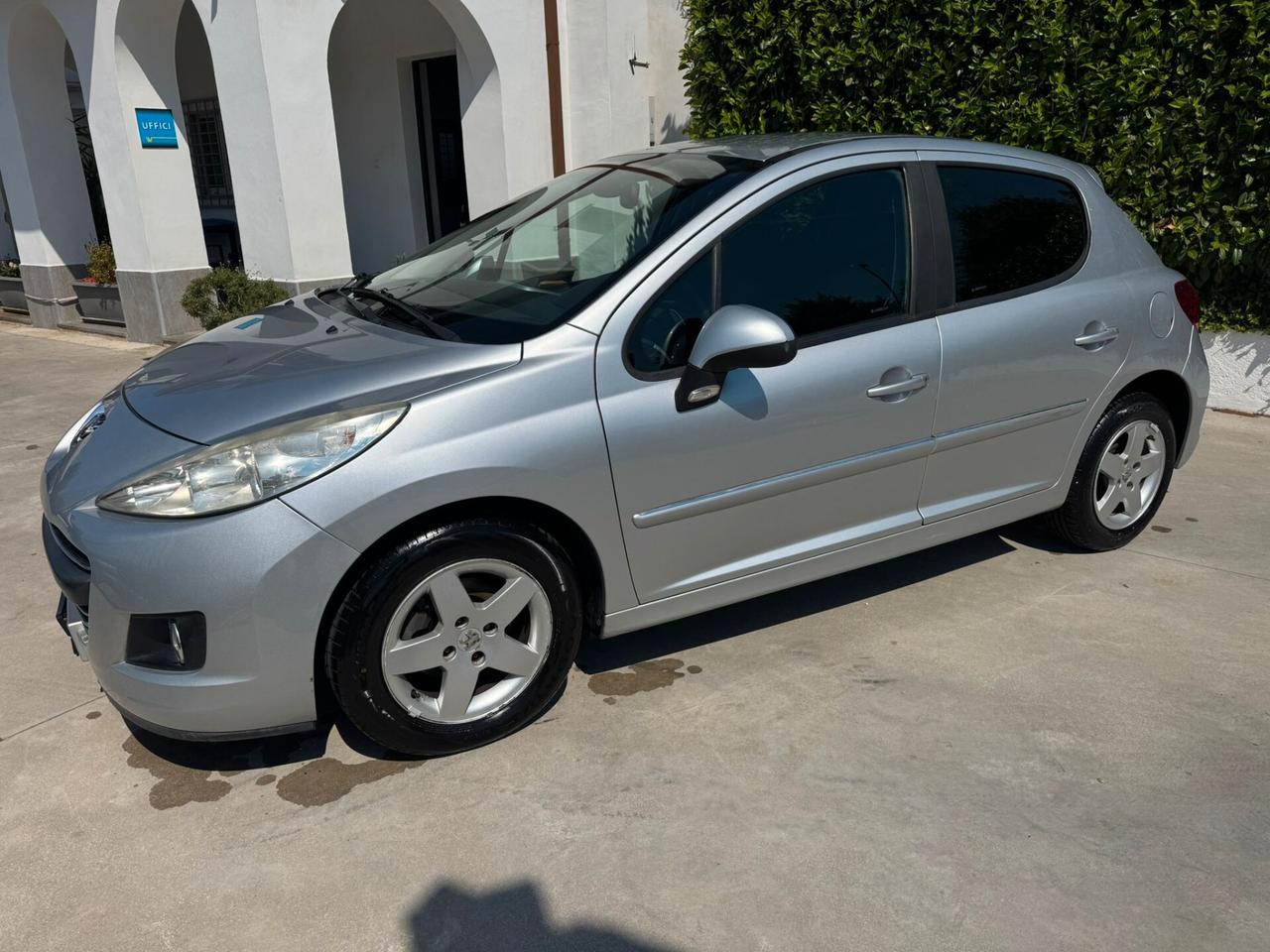 Peugeot 207 1.4 88CV 5p. 2 Tronic XS cambio automatico
