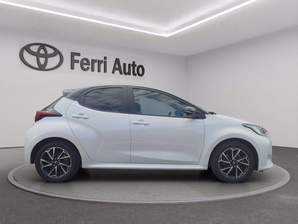 TOYOTA Yaris 1.5h style del 2021