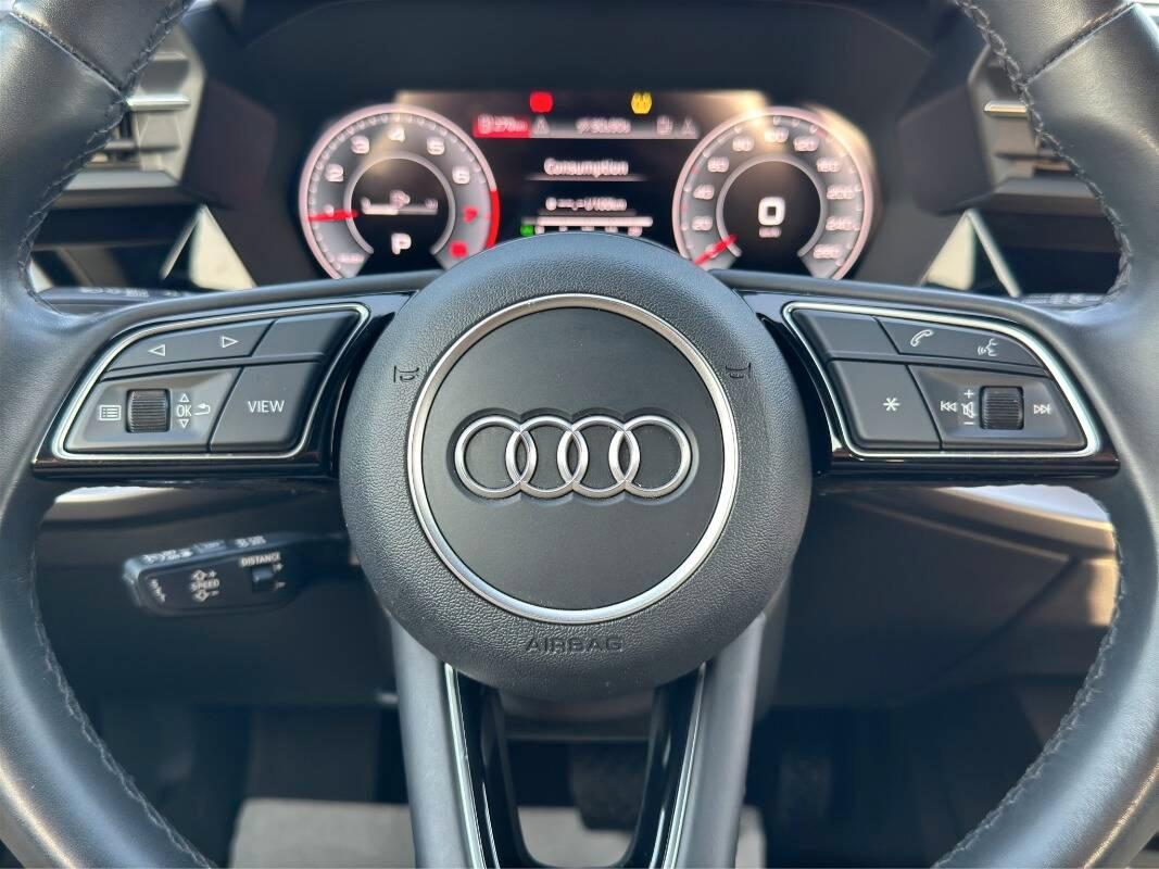 Audi A3 Sportback 30 1.0 tfsi mhev Business AUTOMATICA E CARPLAY