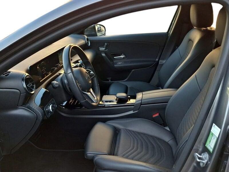 Mercedes-Benz Classe A 180 d 116 CV Automatica NAVI LED Business Extra