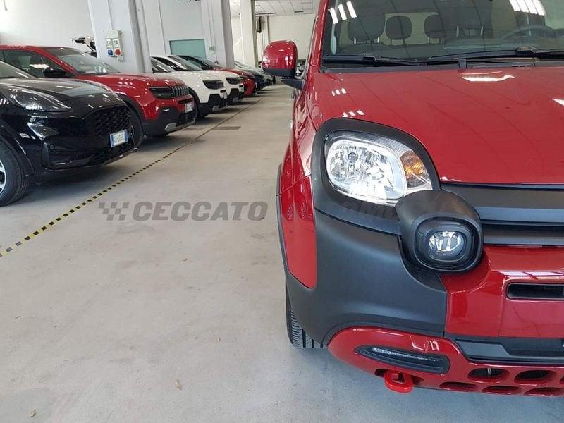 FIAT Panda Cross Panda 1.0 firefly hybrid City Cross s&s 70cv 5p.ti