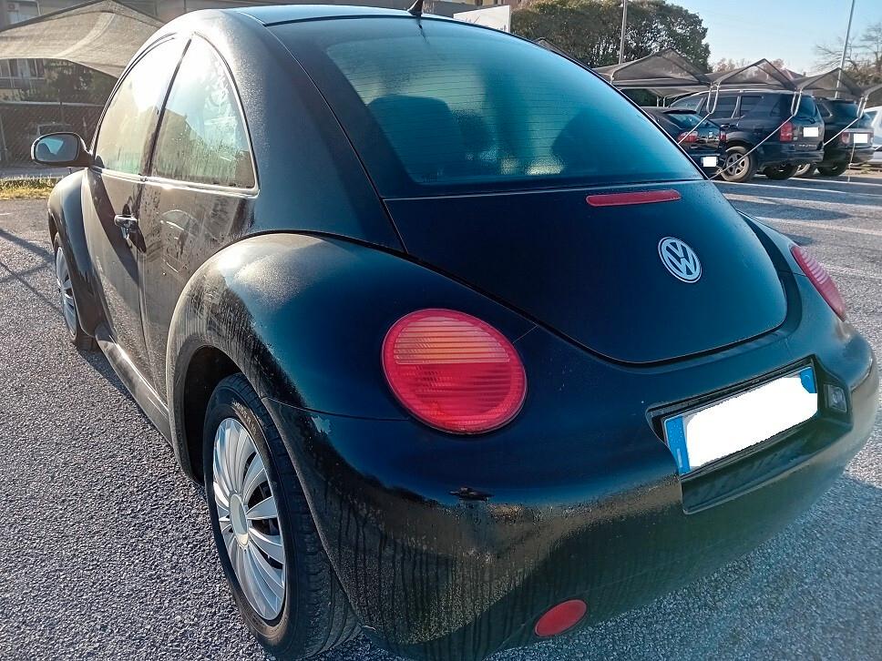 Volkswagen New Beetle 1.6