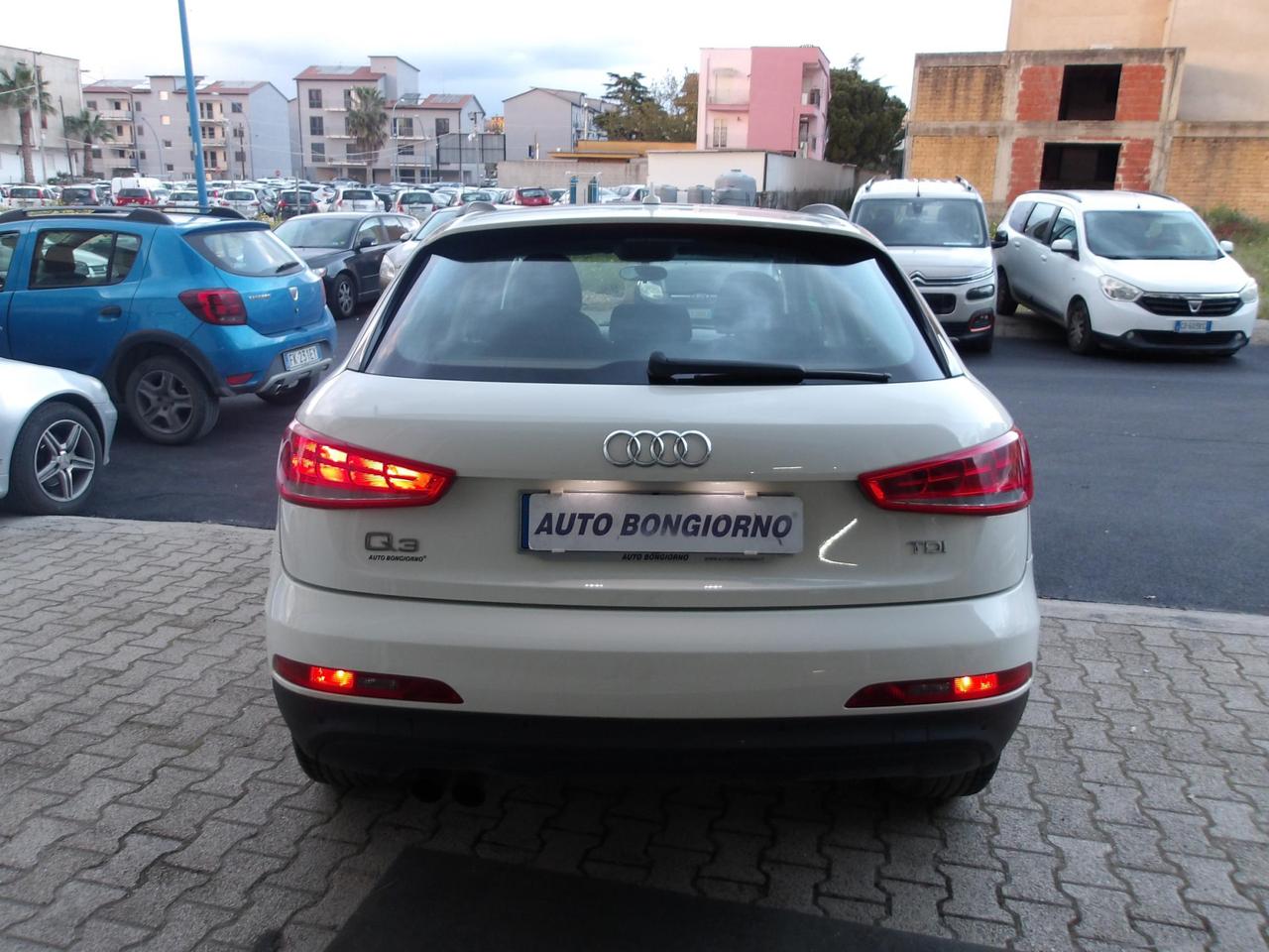 Audi Q3 2.0 tdi 140cv