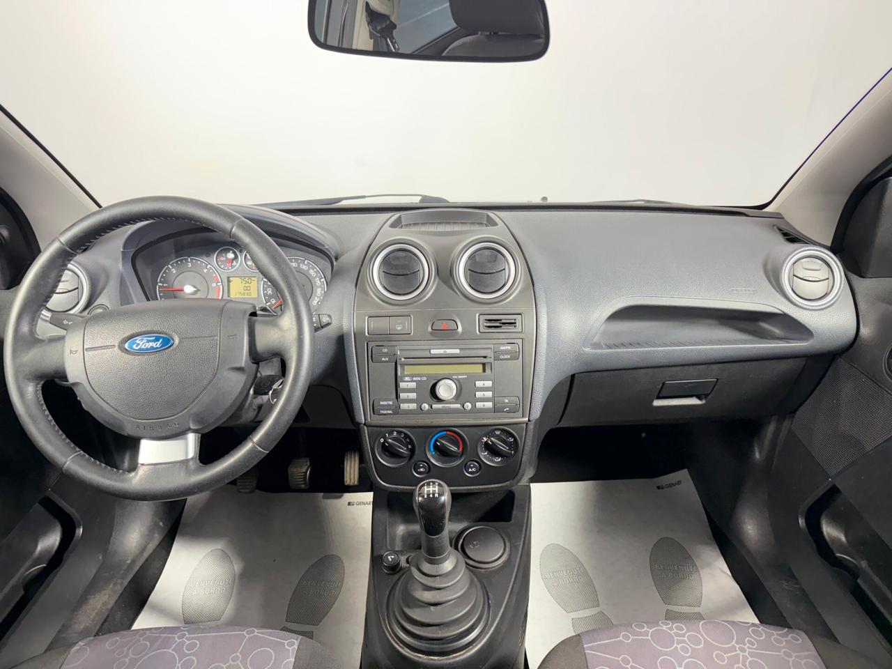 Ford Fiesta 1.4 TDCi 5p. Ghia