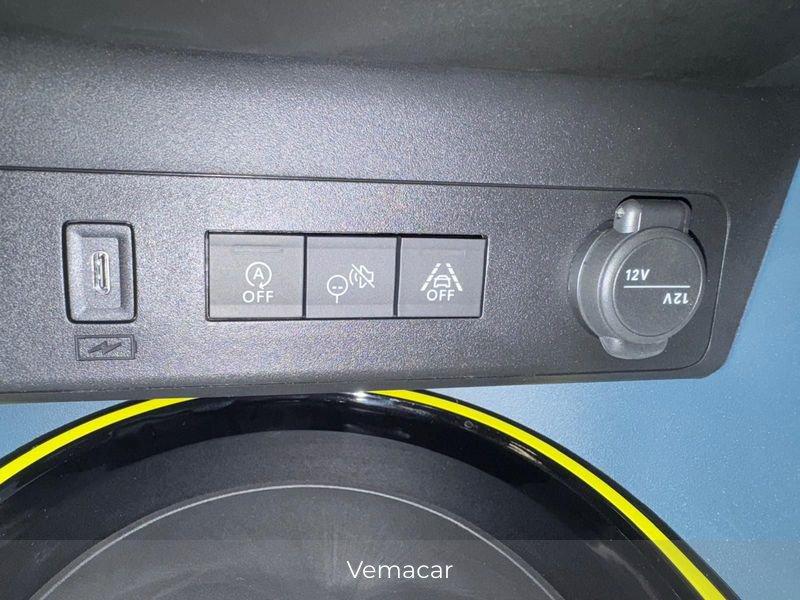 FIAT Grande Panda Benzina Benzina Icon ! R touch da 10,25" BT CAR PLAY!