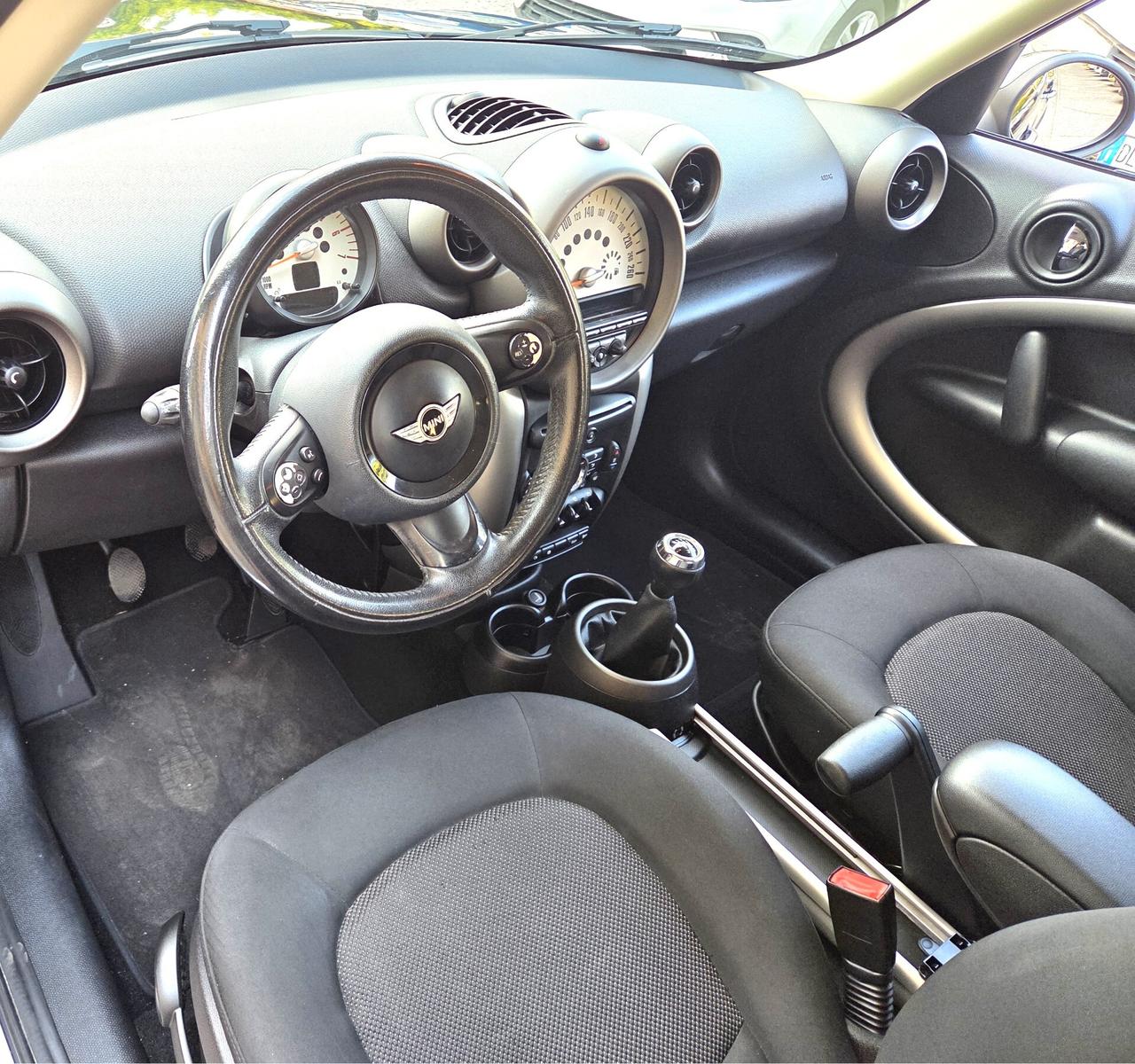 Mini COUNTRYMAN 1.6 D KM 103000 TAGLIANDATA GARANZIA