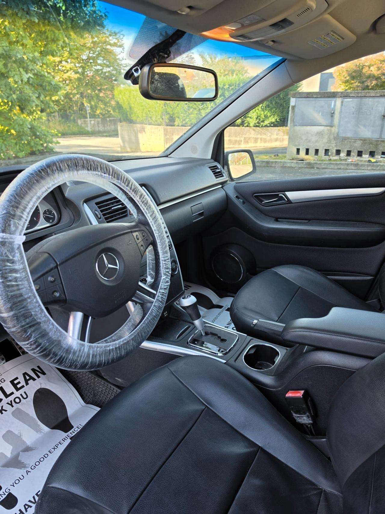 Mercedes-benz B 200 CDI Executive