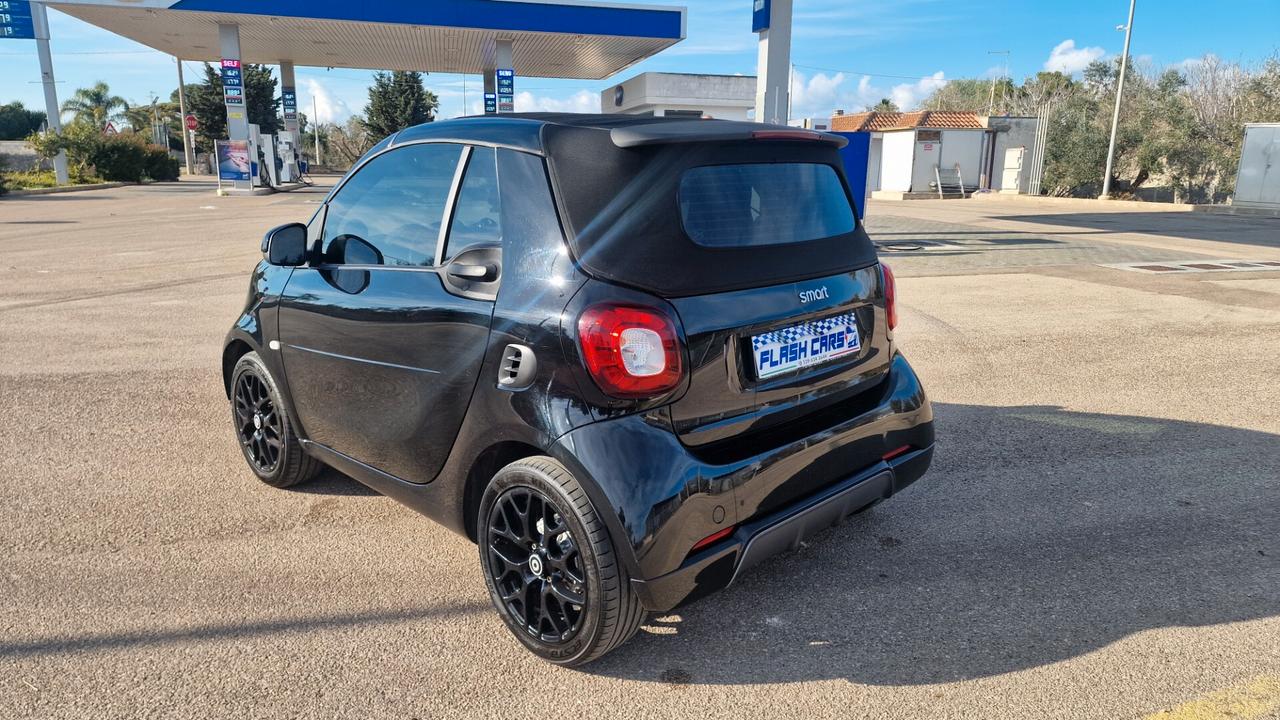 Smart ForTwo 90 0.9 T twinamic cabrio Superpassion