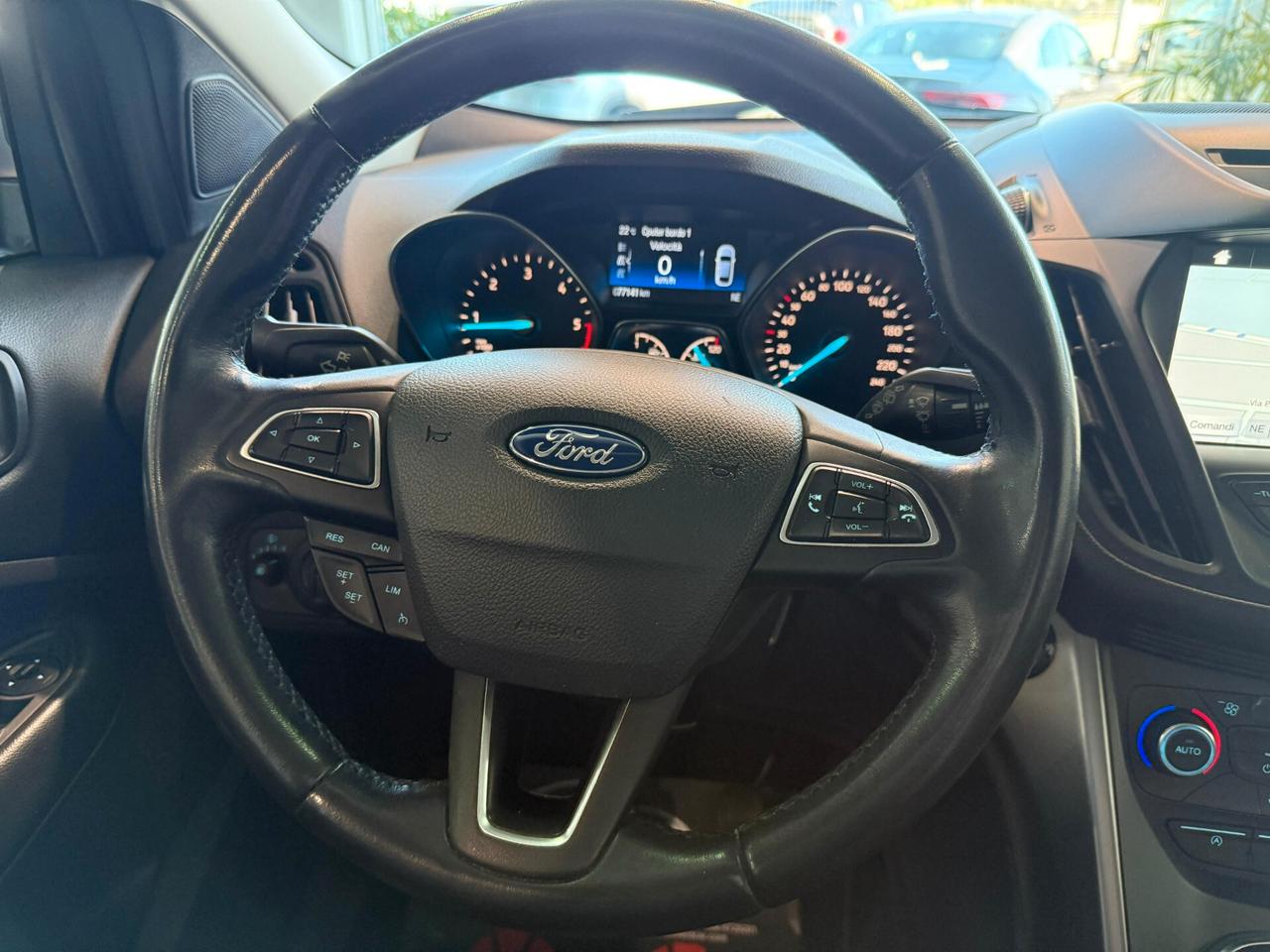 Ford Kuga 1.5 TDCI 120 CV S&S 2WD Business