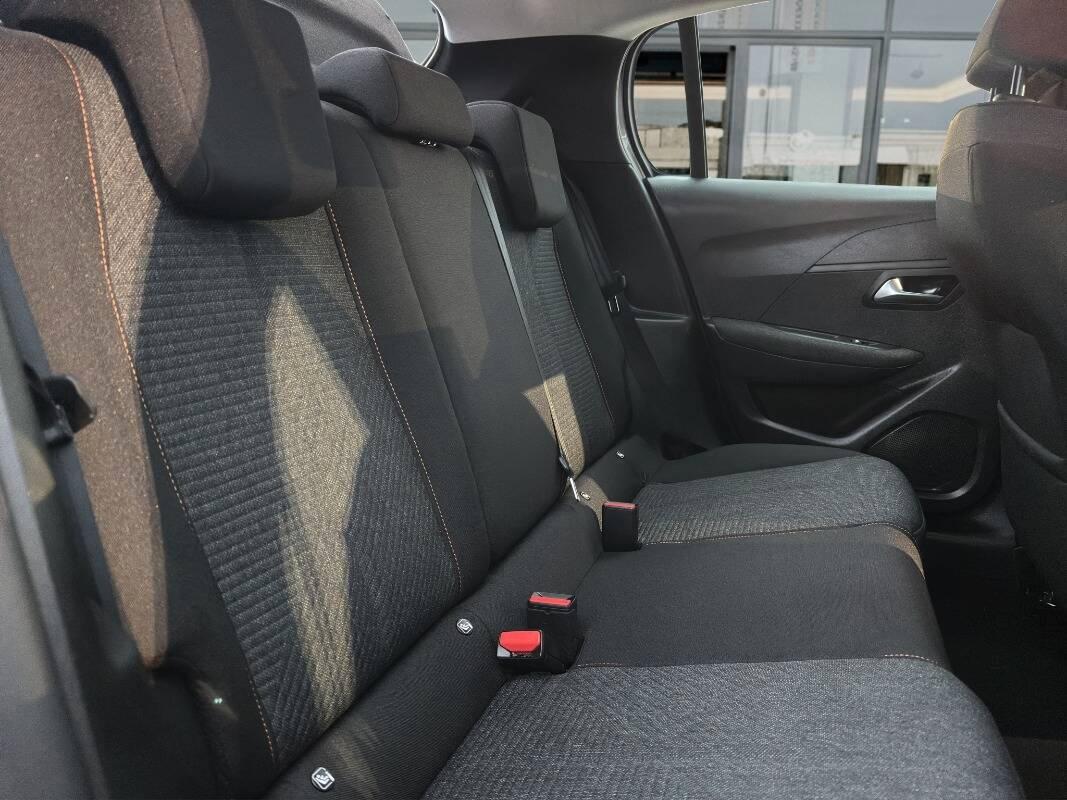 Peugeot 208 1.2 puretech Style s&s 100cv con CarPlay