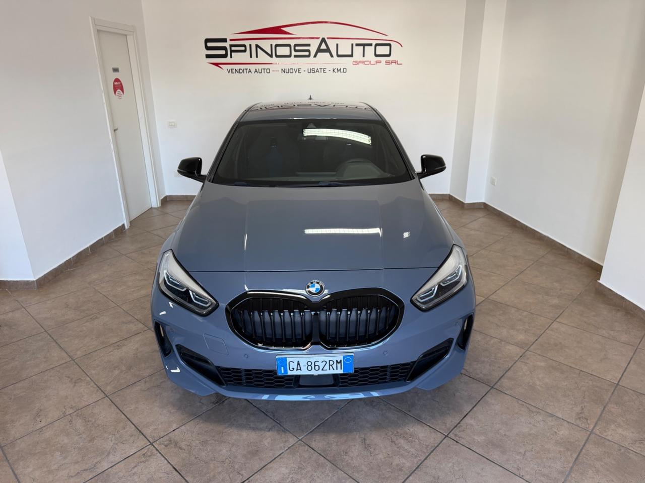 Bmw 118 118d 5p. Msport