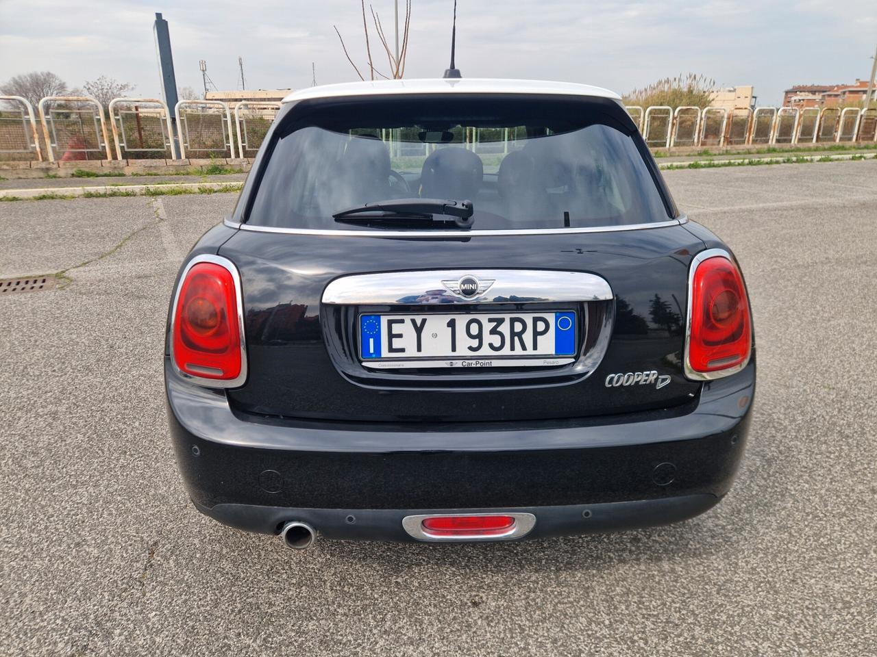 Mini Cooper D 1.5 136cv 5porte *FRIZIONE NUOVA*