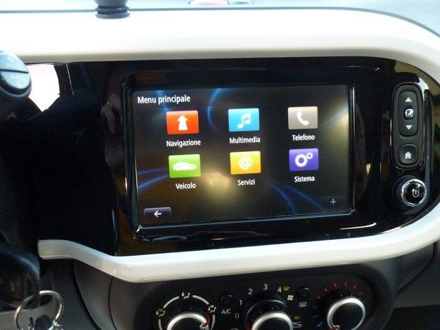 RENAULT Twingo SCe EDC Lovely