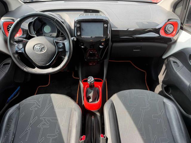 TOYOTA Aygo 1.0 VVT-i 72 CV 5 porte x-wave orange