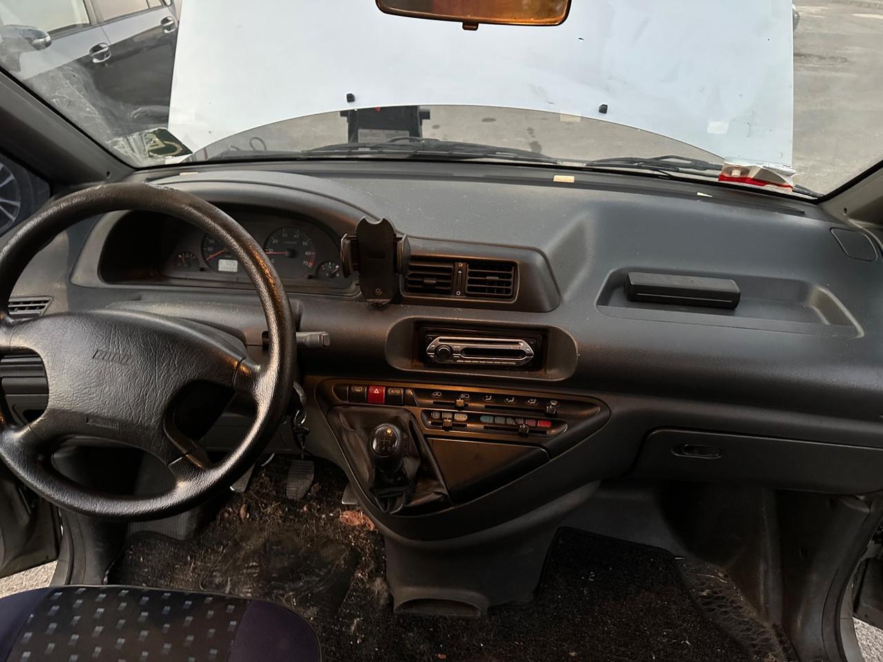 FIAT SCUDO CON SPONDA ELETTRICA TRASPORTI DISABILI