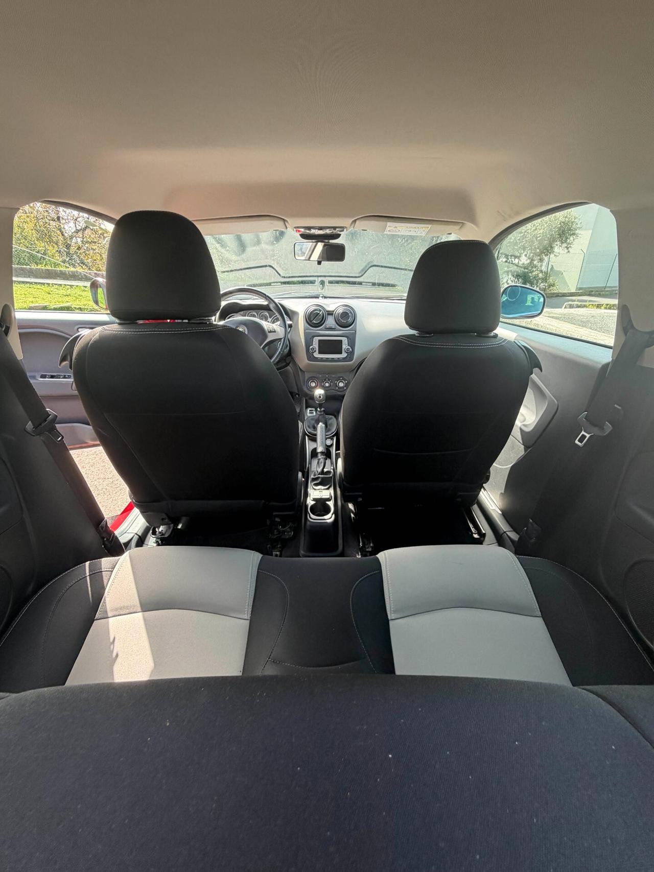 Alfa Romeo MiTo 1.3 JTDm 85 CV S&S Distinctive