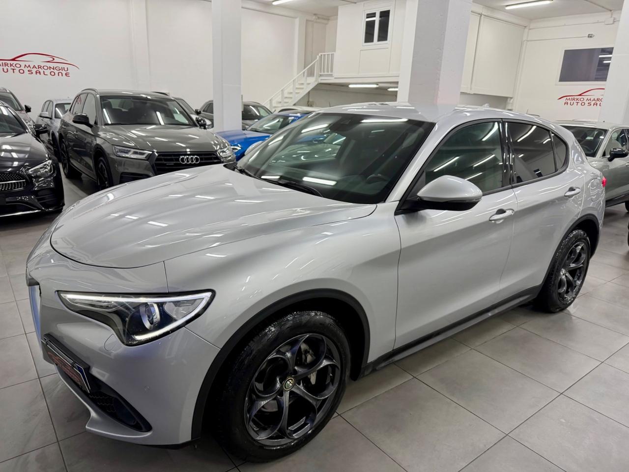 Alfa Romeo Stelvio 2.2 160 CV AT8 RWD FINANZIABILE