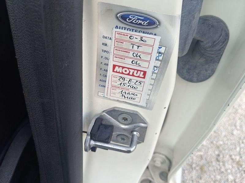 Ford EcoSport EcoSport 1.5 tdci Plus 95cv E6 LEGGI