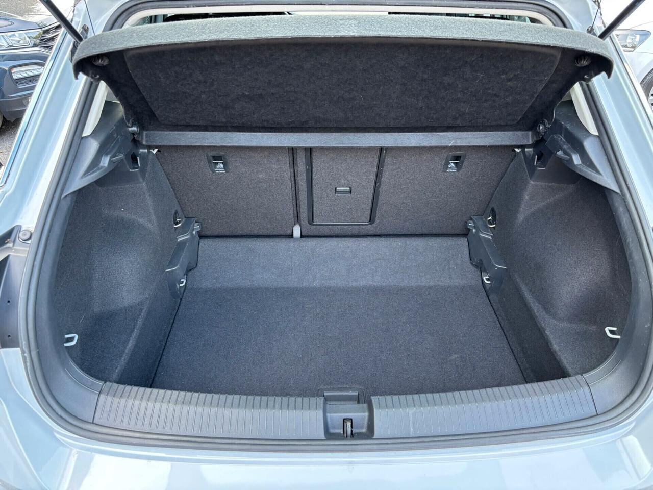 Volkswagen T-Roc 1.0 TSI 115 CV Style OK Neopatentati