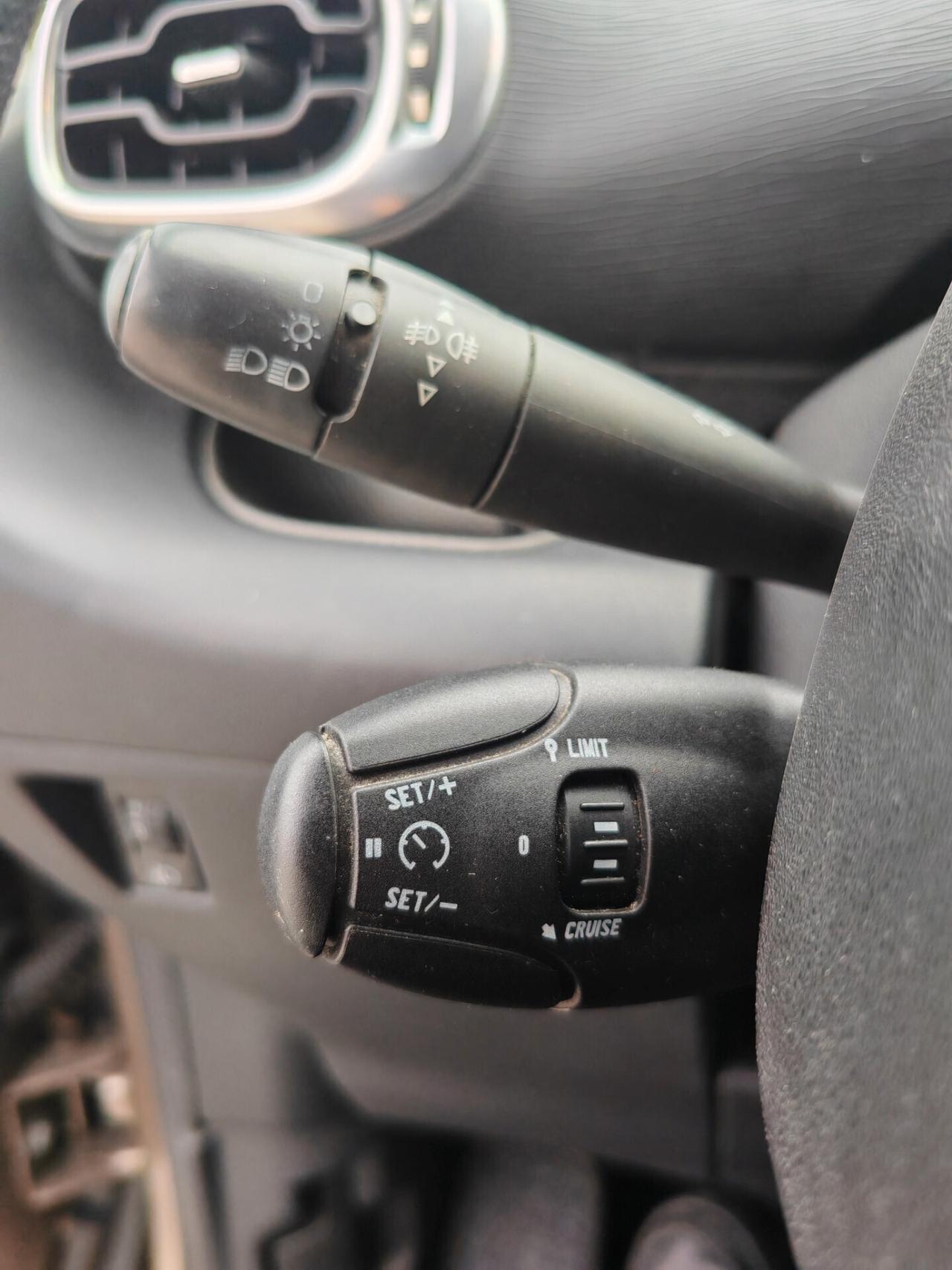 Citroen C3 Picasso 1.6 HDi 90 Exclusive Theatre