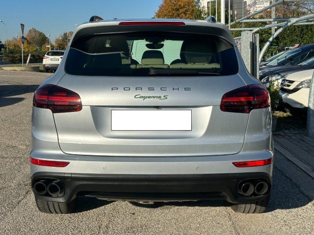 PORSCHE Cayenne 3.0 S E-Hybrid DIFFERENZ. RUMOROSO