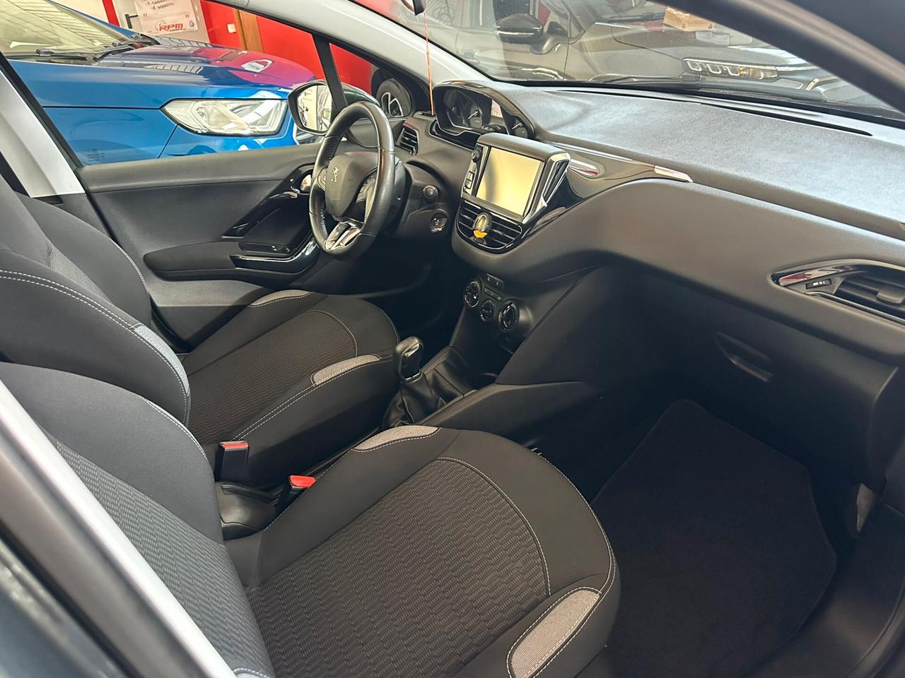 Peugeot 208 BlueHDi 75 5 porte Allure