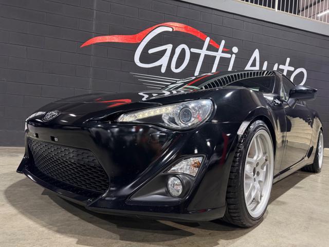 TOYOTA GT86 2.0 CERCHI DA 18 TOTAL BLACK IN SEDE