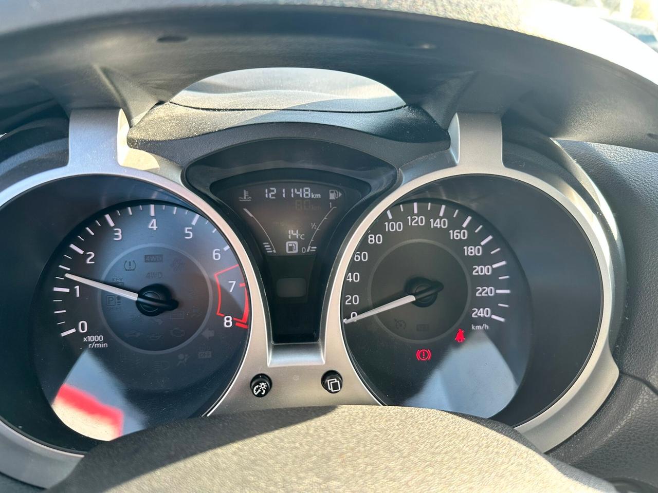 Nissan Juke 1.6 GPL Acenta