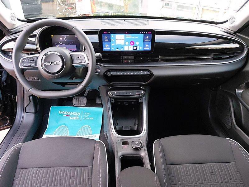 FIAT 600 600 1.2 hybrid Business 145cv auto