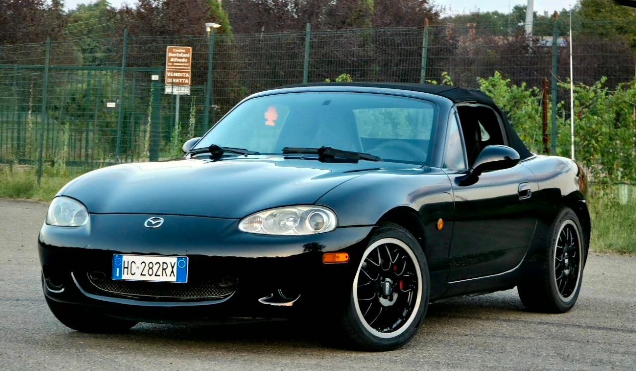 Mazda MX5 NBFL 1.8i 16V
