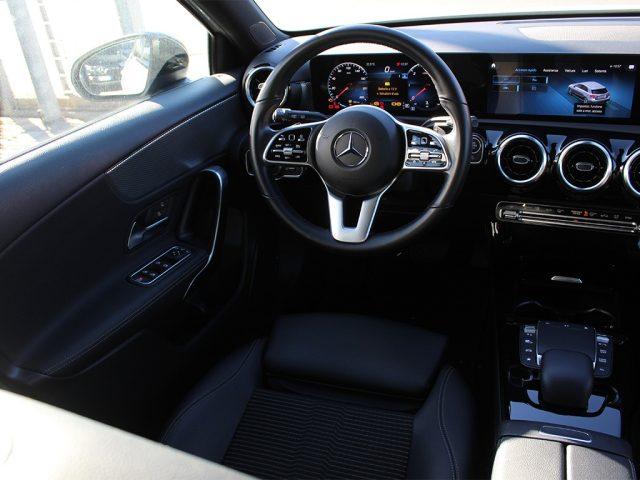 MERCEDES-BENZ A 180 d Automatic Sport