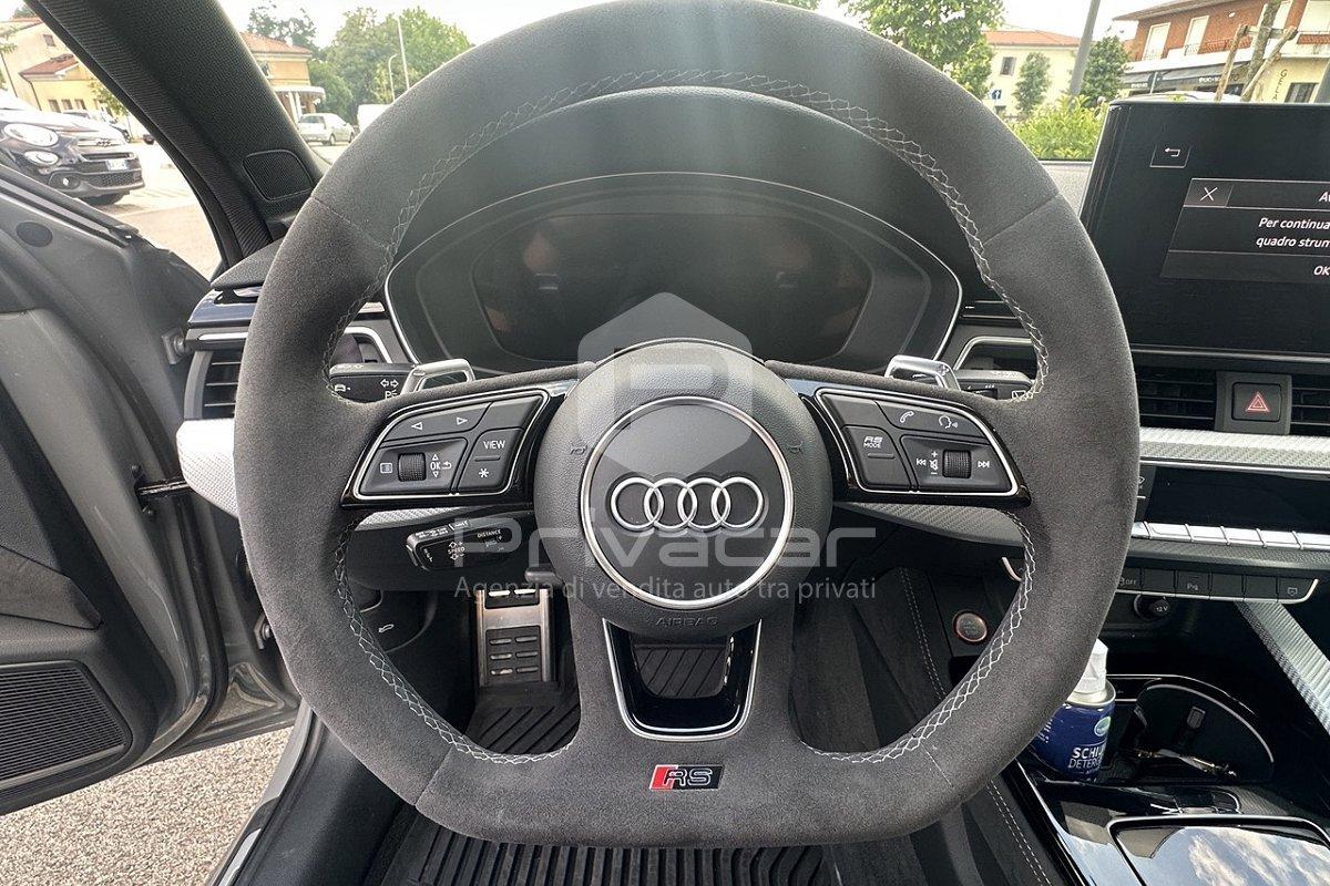 AUDI RS 4 Avant